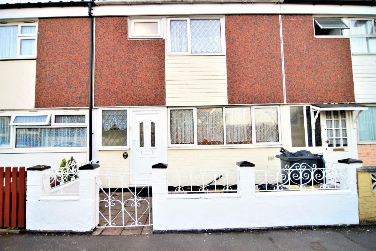 The Chinatown Home - Private Garden, Netflix, Bbq & Bar Бирмингем Экстерьер фото